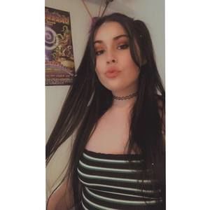 Meet your Posher, Courtney